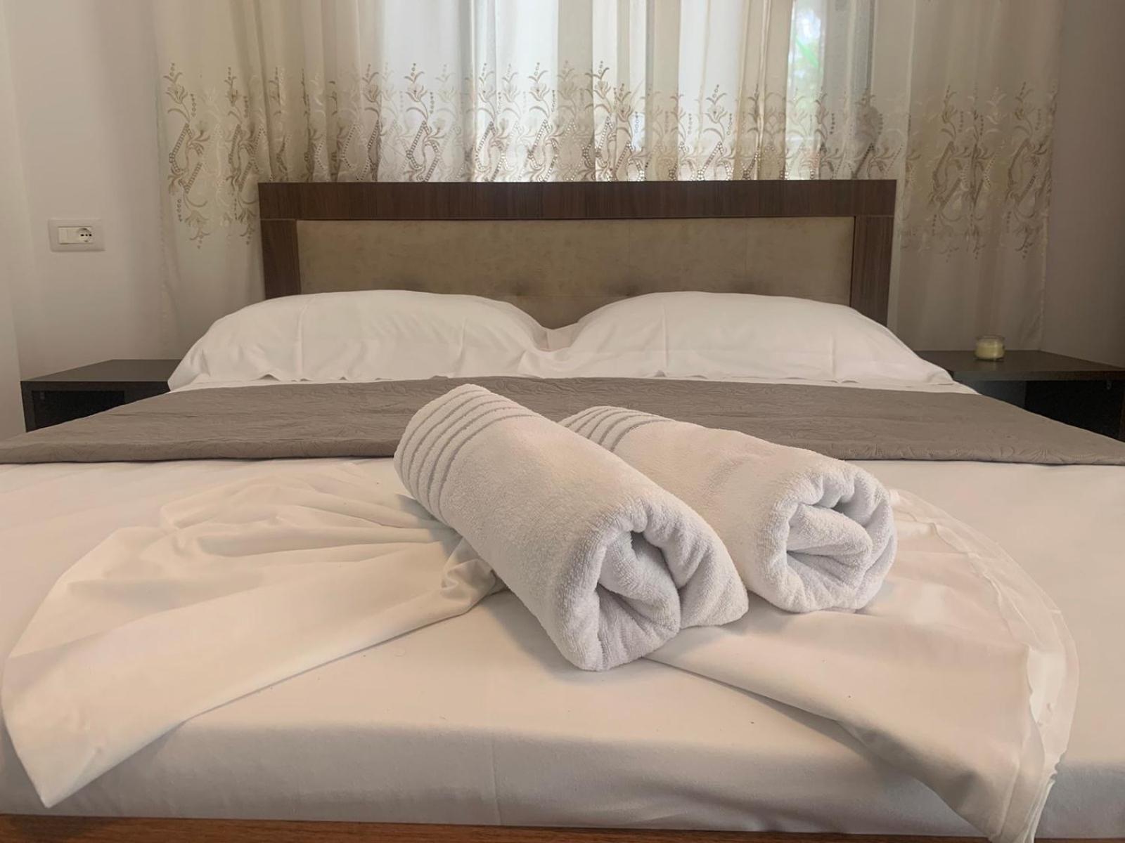Qeparo View Rooms Exterior foto